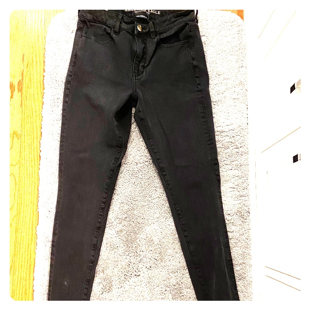 Black American Eagle jean pants